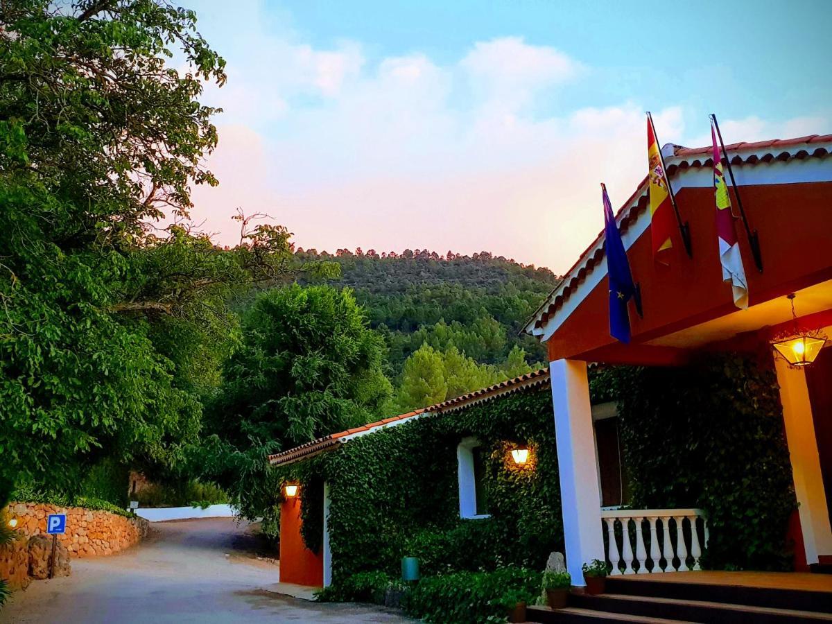 Hospedium Hotel Val De Pinares Bogarra Exterior photo