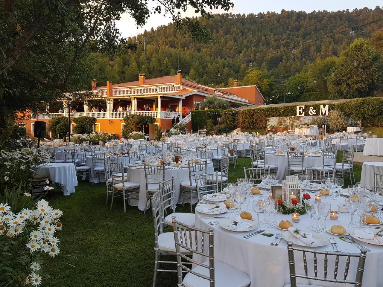 Hospedium Hotel Val De Pinares Bogarra Exterior photo